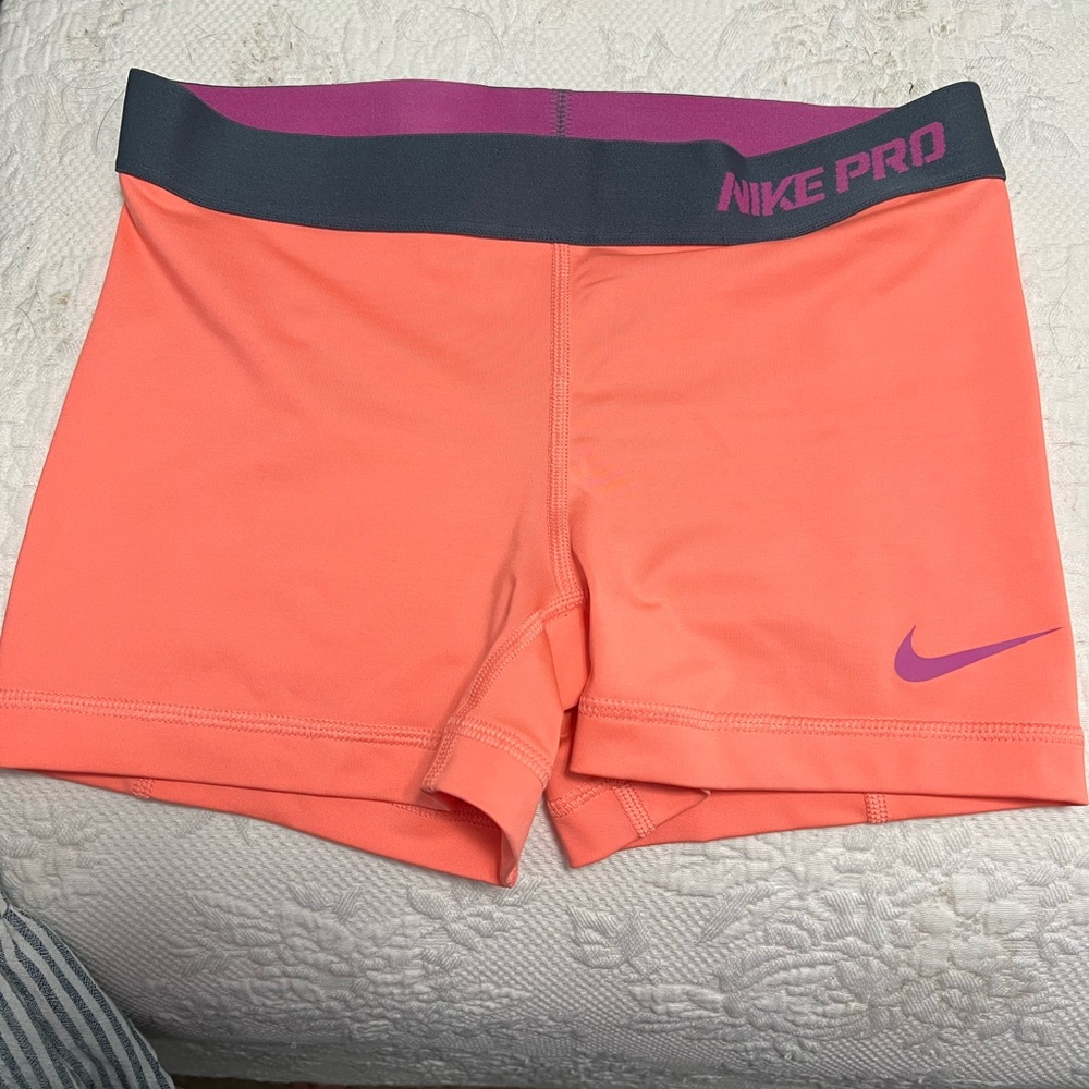 Nike pro short